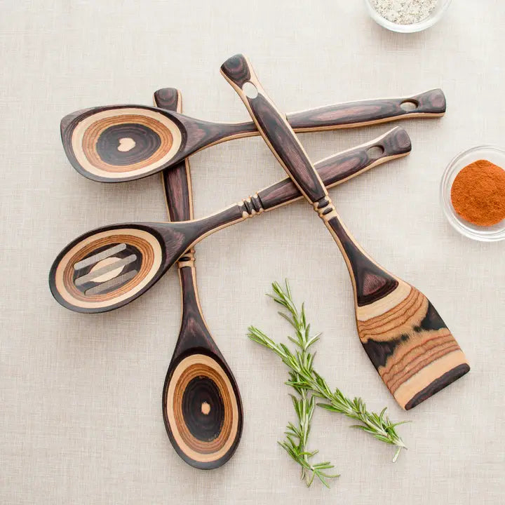 Natural Pakka Slotted Spoon – Saffron Trading Company