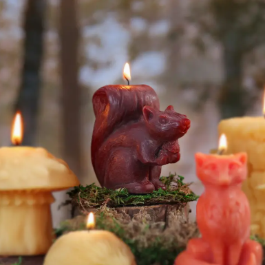 Squirrel Beeswax Candle