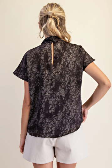 China Collar Short Sleeve Top