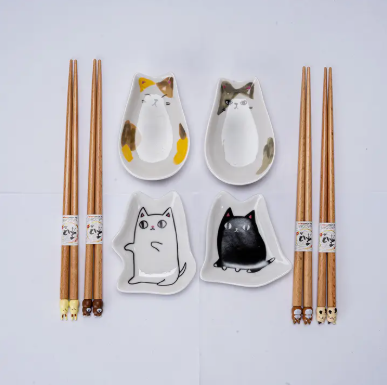 Cat Chopstick and Dish Gift Set
