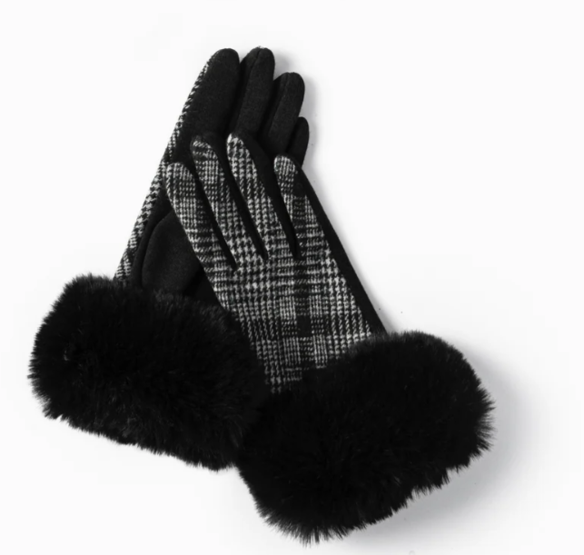 Chic Plaid Faux Fur Gloves