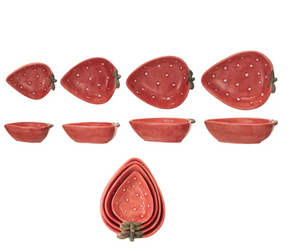 
            
                Load image into Gallery viewer, Measuring Cups Strawberry Shaped S/4
            
        
