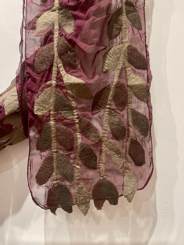 Maroon Leaf Pattern Wool Felt Scarf