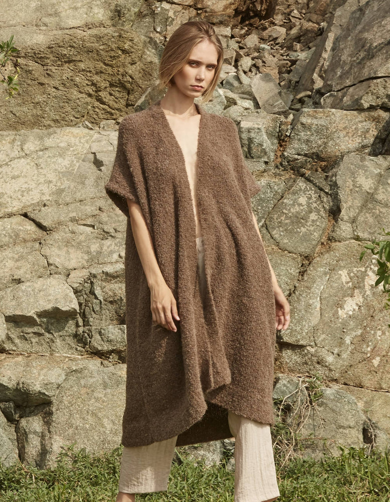 Wanka Sleeveless Cardi Alpaca